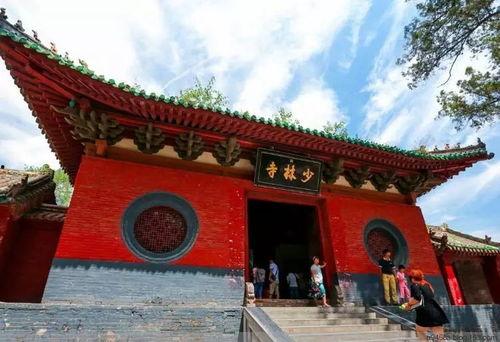 开封韩寺今日瓜价行情,新鲜瓜果价格走俏，市民抢购热潮涌动”