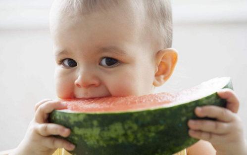 朋友圈今日吃瓜一天小孩,见证小孩成长的一天