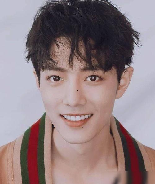 黑粉吃瓜曝光,娱乐圈吃瓜事件背后的真相曝光