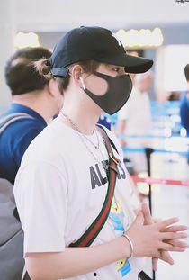 瓜哥今日出场穿搭,潮流与舒适的完美融合