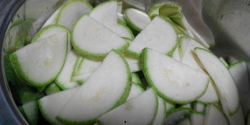 抹了黑小瓜能一起吃吧